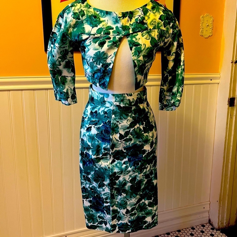 SOLD Trashy Diva Jade Water color set size 2 NWT